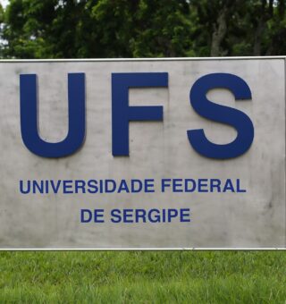 Concurso da UFS oferece 11 vagas para professor efetivo com salários que ultrapassam R$ 10.000